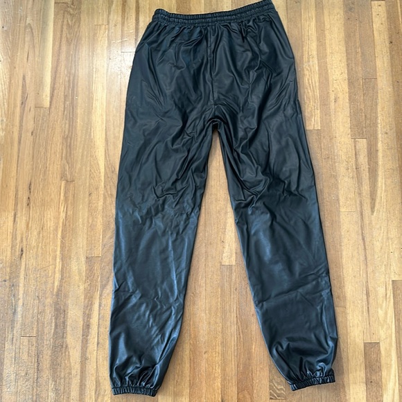 *last chance!!* Women’s black faux leather joggers - Picture 2 of 16